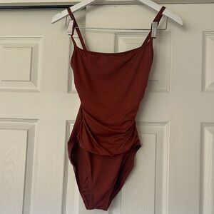La Blanca Lingerie Women's One Piece Swimsuit - cinnamon